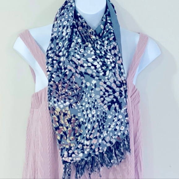 SIR ALISTAIR RAI GREY/PINK/YELLOW FLORAL PRINT SCARF - Picture 4 of 9